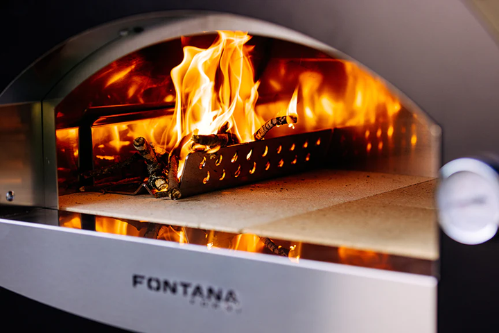 https://www.fontanaforniusa.com/cdn/shop/articles/fontana-forni-outdoor-oven_720x720.png?v=1682007597